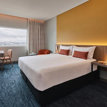 Rydges Sydney Airport Hotel Exterior photo A room at the hotel